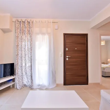 別荘 Fotinia House By Rentalspro Services Dionisiou Halkidiki *